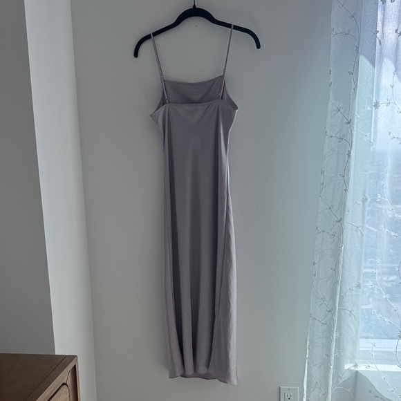 Aritzia Wilfred Free Slip Dress in Lavender - Picture 3 of 4